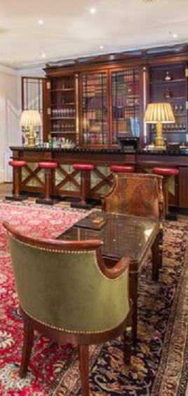 bar