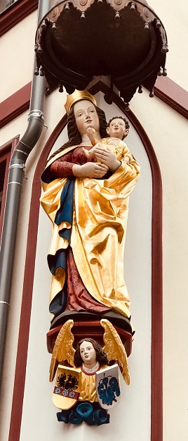 kinder_new_altstadt_links